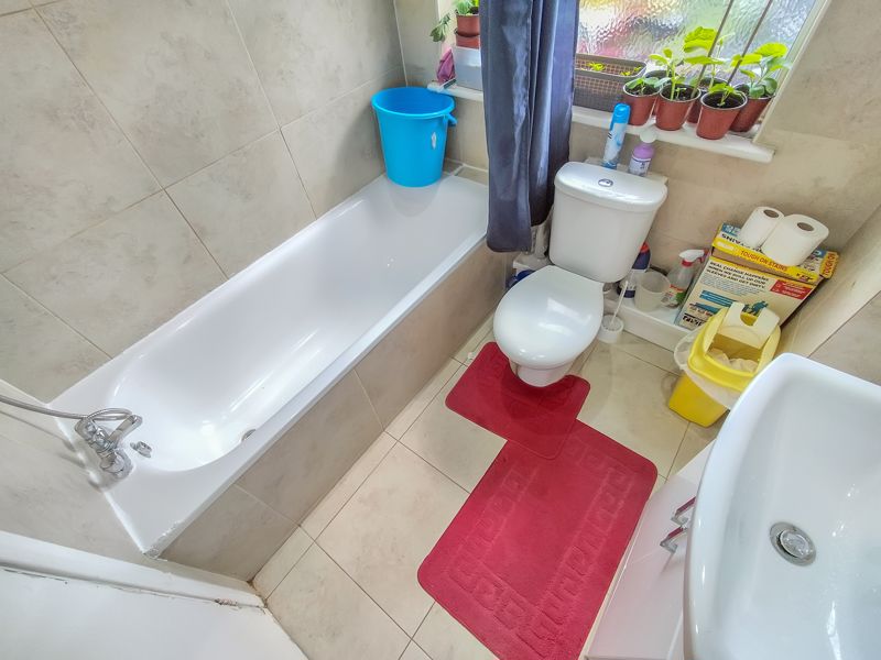 Photo 10- click for photo gallery